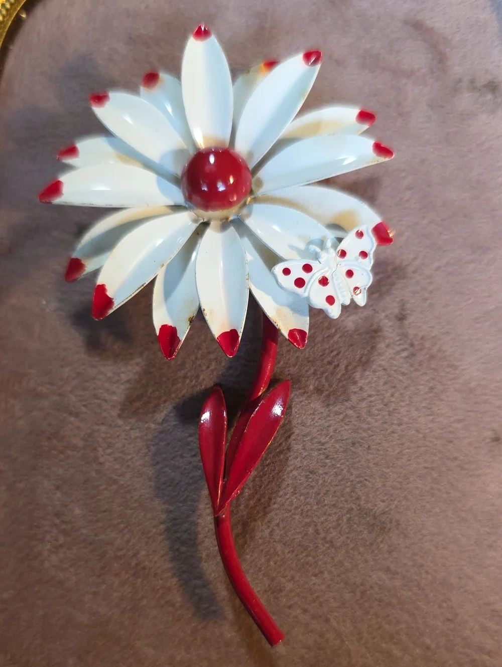 Vintage 1960s Mod Enamel Daisy Flower Brooch with Butterfly Detail - Red & White